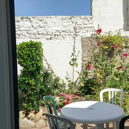 À moins de 100 mètres de la mer a la pointe de Trevignon Trégunc Exterior foto