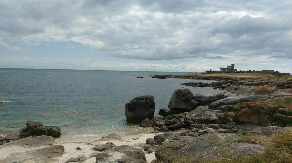 À moins de 100 mètres de la mer a la pointe de Trevignon Trégunc Exterior foto